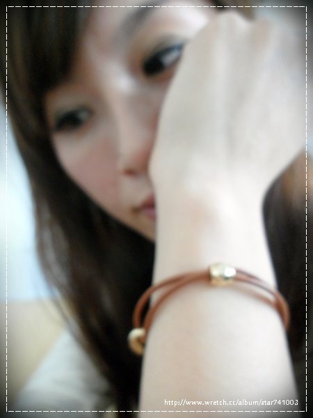 20251023-i26kx 20251023-i26kx