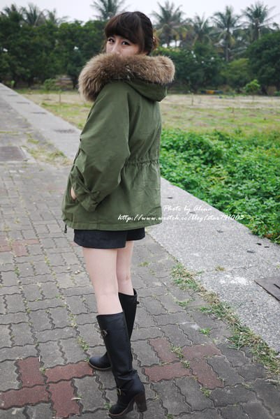 20251023-lk2bm 20251023-lk2bm