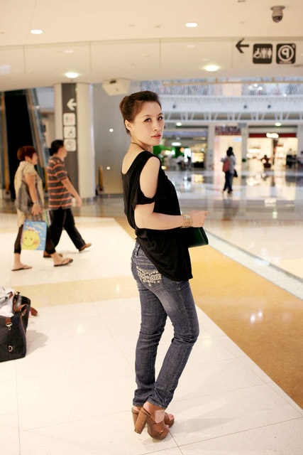 20251023-o1j52 20251023-o1j52