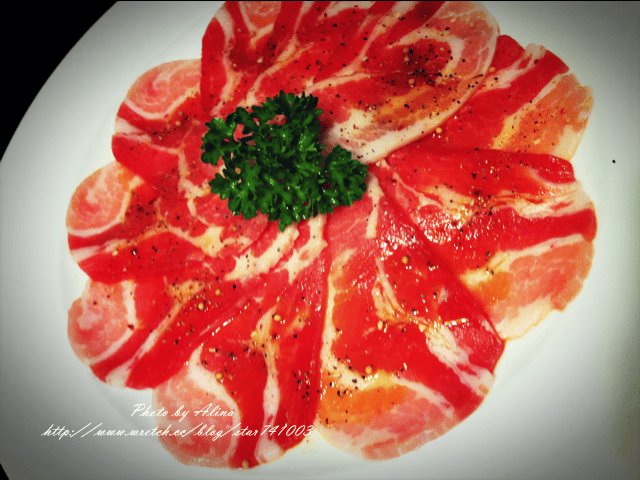 20251023-upo5o 20251023-upo5o