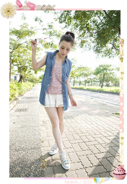 20251023-j964i 20251023-j964i