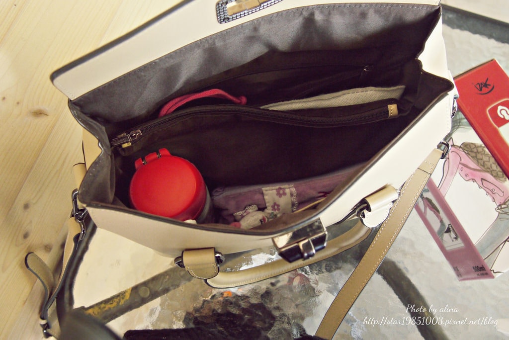 20251023-9d6h6 20251023-9d6h6