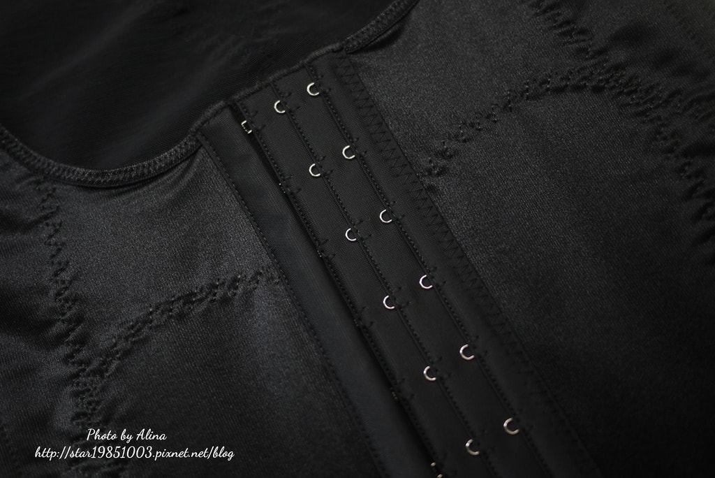 20251023-5m0ak 20251023-5m0ak