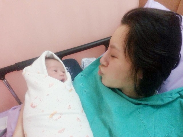 20251023-4v8d9 20251023-4v8d9